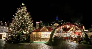 Mehr über den Artikel erfahren Nachtwächterführung und Besuch des Weihnachtsmarkts